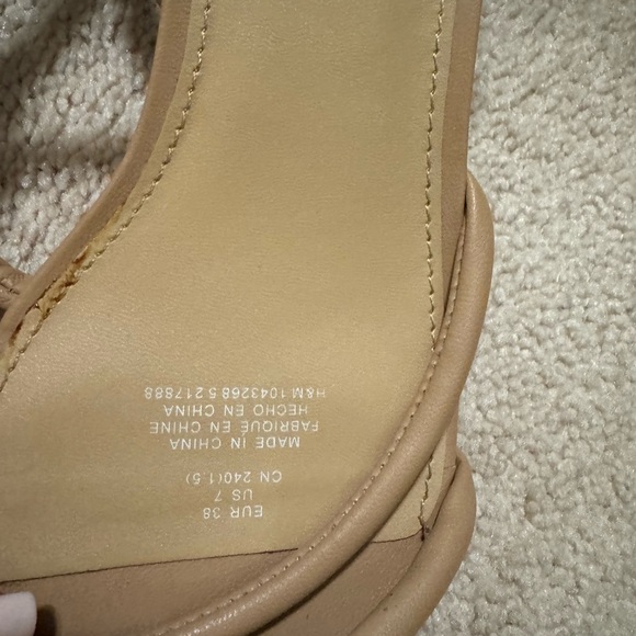 H&M Sandals - Picture 5 of 6